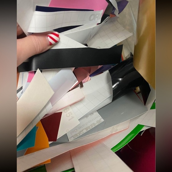 Oracal Permanent Vinyl Scraps - Picture 4 of 4